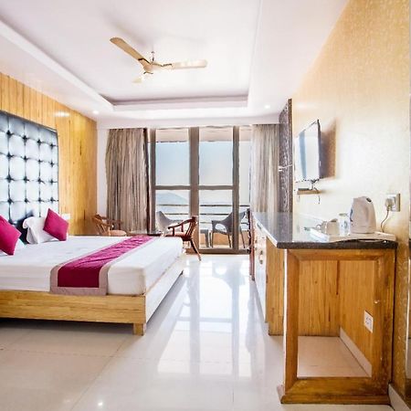The Alpine Resort Lansdowne Ngoại thất bức ảnh