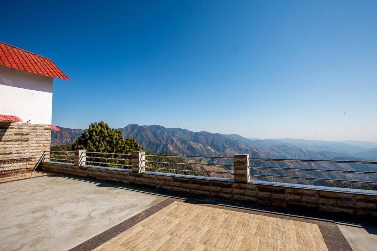 The Alpine Resort Lansdowne Ngoại thất bức ảnh