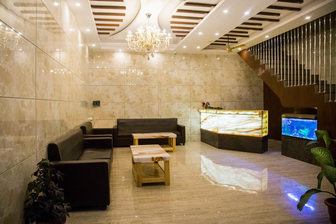 The Alpine Resort Lansdowne Ngoại thất bức ảnh