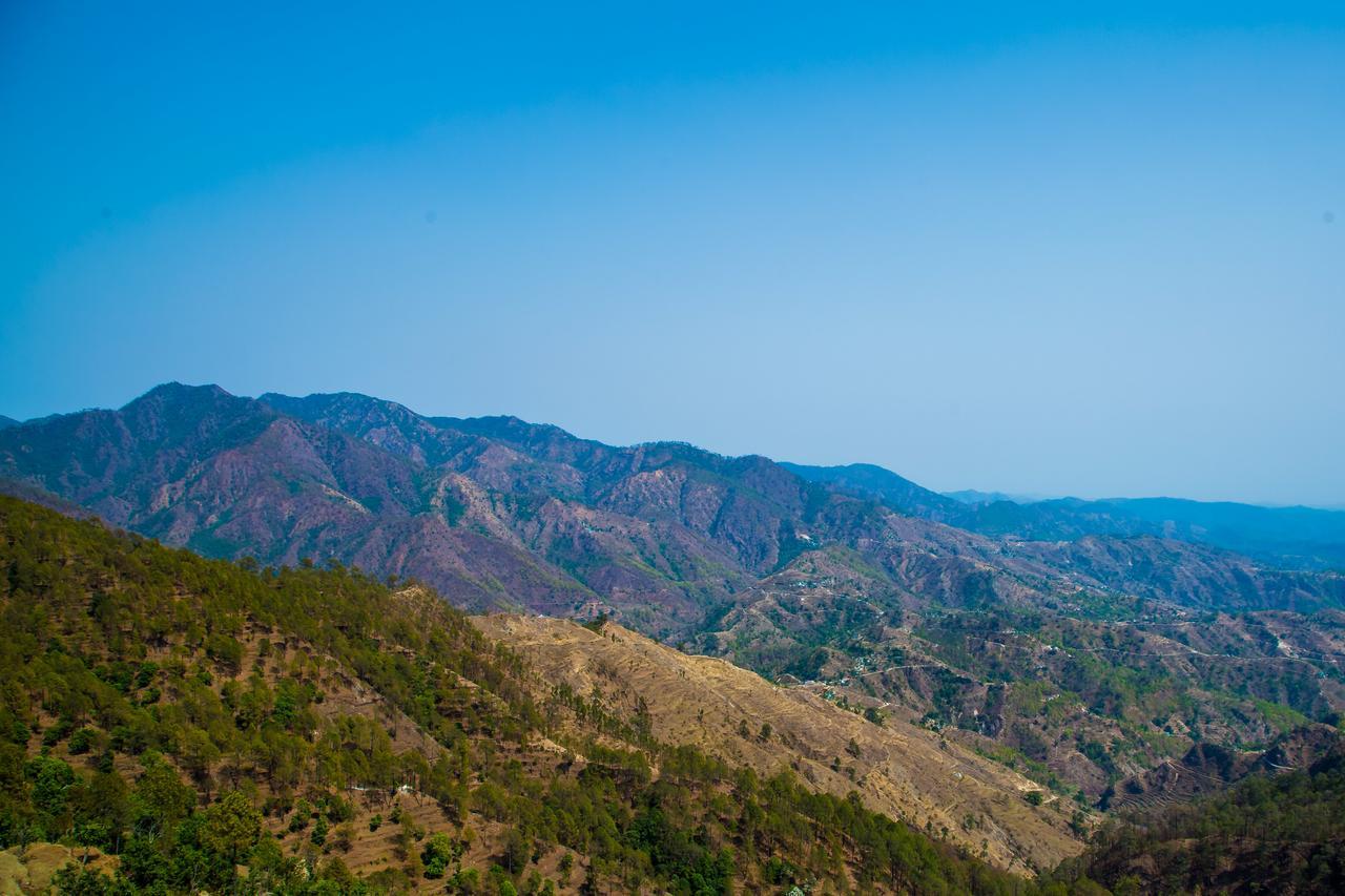 The Alpine Resort Lansdowne Ngoại thất bức ảnh