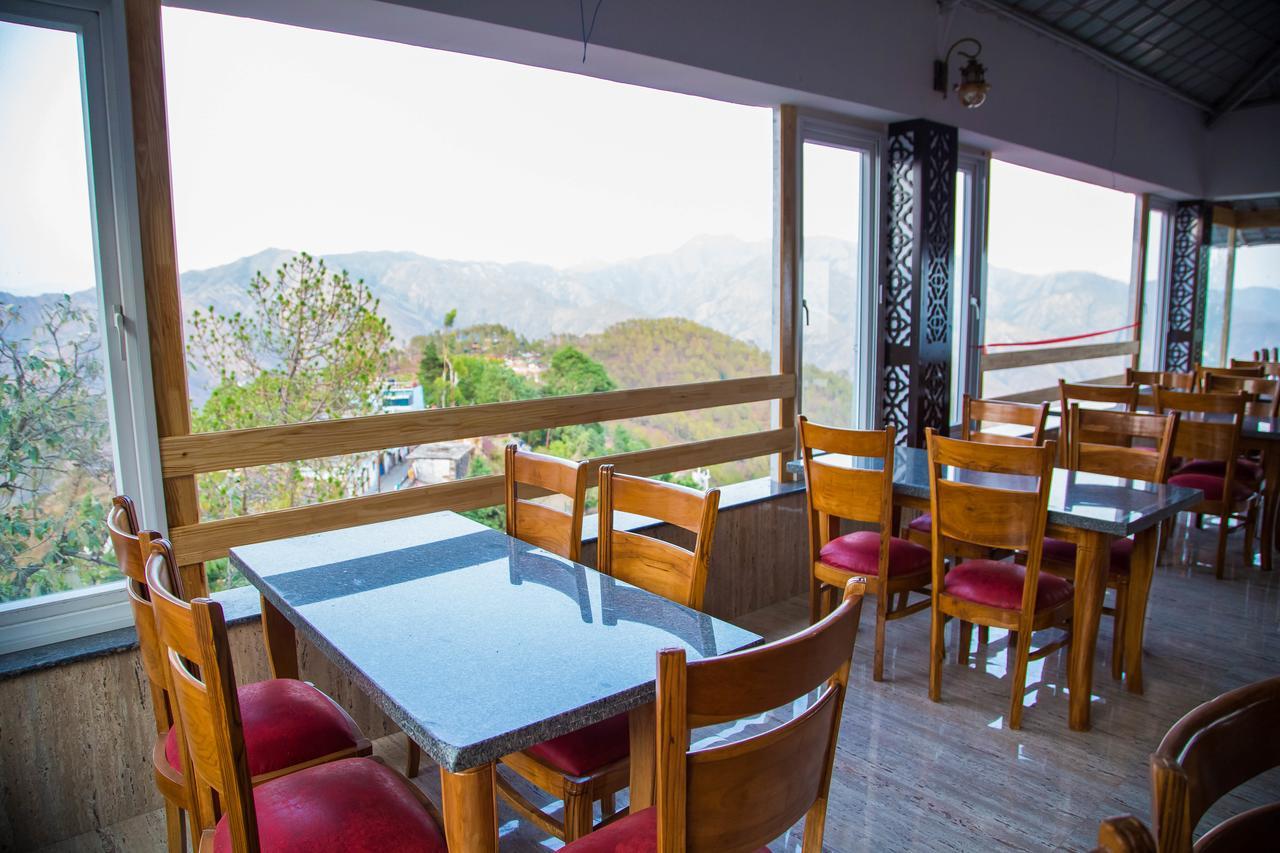 The Alpine Resort Lansdowne Ngoại thất bức ảnh
